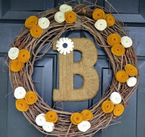 35 Decorating ideas for a homemade autumn door wreath 35 Decorating ideas for a homemade autumn door wreath