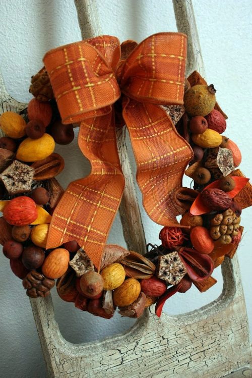 35 Decorating ideas for a homemade autumn door wreath 35 Decorating ideas for a homemade autumn door wreath