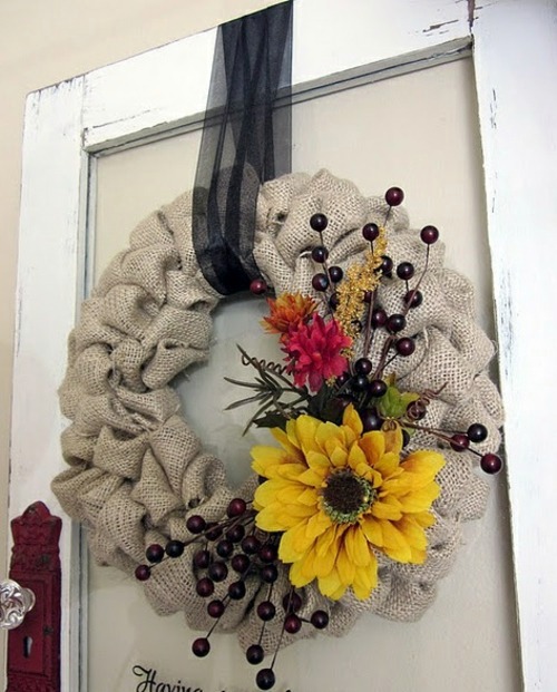 35 Decorating ideas for a homemade autumn door wreath 35 Decorating ideas for a homemade autumn door wreath