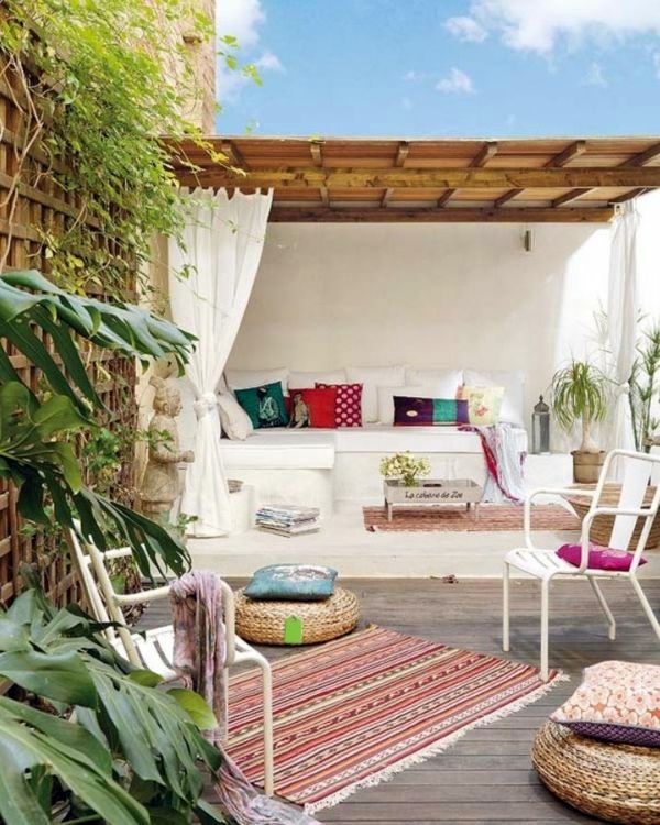 Roof terrace design ideas, examples and important aspects ...
