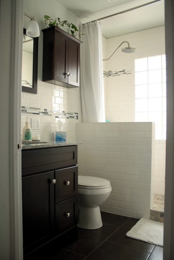 Small bathroom tile – bright tiles make your bathroom appear larger