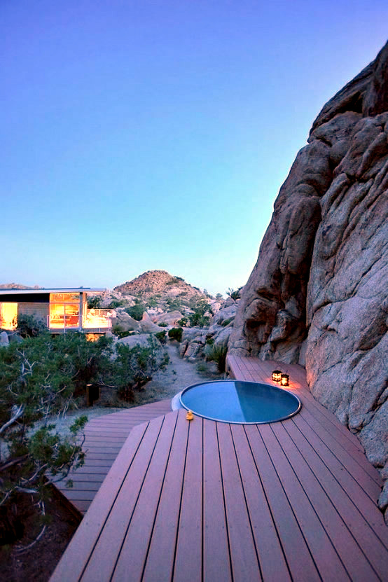 Jacuzzi in the garden