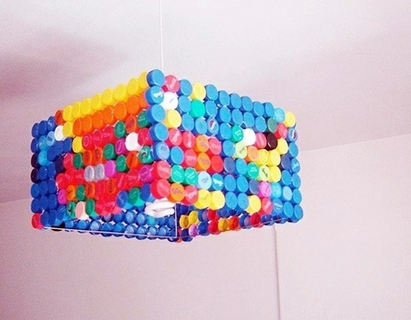 DIY Deko - Extraordinary DIY lamp from bottle caps DIY Deko - Extraordinary DIY lamp from bottle caps