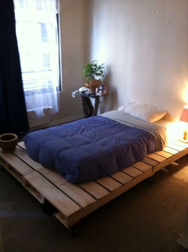 Build bed frames themselves – DIY bed frame from Euro pallets