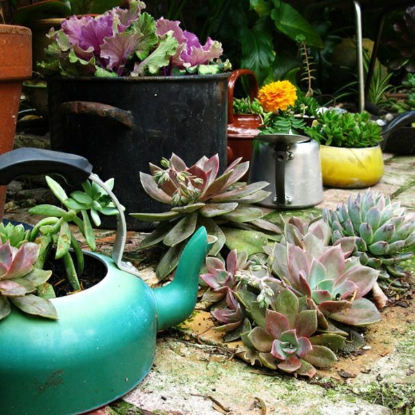 Creative craft ideas with used items Creative craft ideas with used items