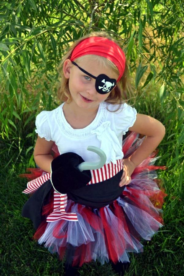 100 unique homemade costumes - great DIY clothes