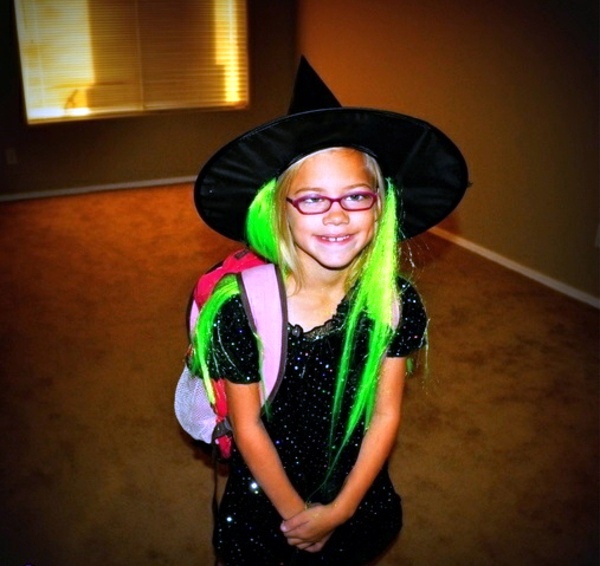 100 unique homemade costumes - great DIY clothes