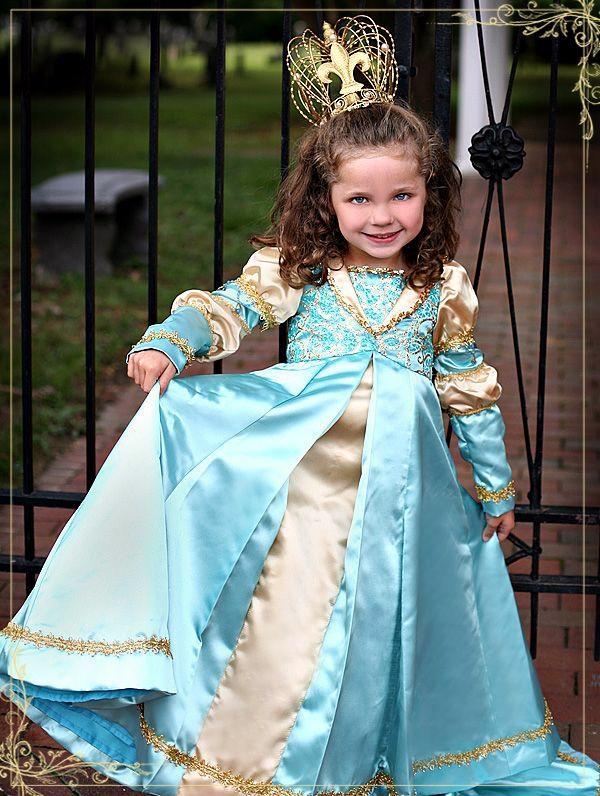 100 unique homemade costumes - great DIY clothes