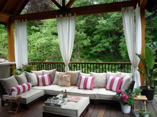 Curtains for outdoor use - Drag your patio curtains for the summer! Curtains for outdoor use - Drag your patio curtains for the summer!