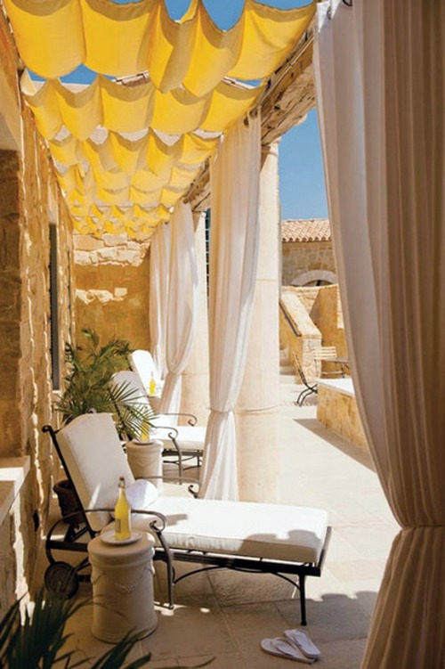 Curtains for outdoor use - Drag your patio curtains for the summer! Curtains for outdoor use - Drag your patio curtains for the summer!