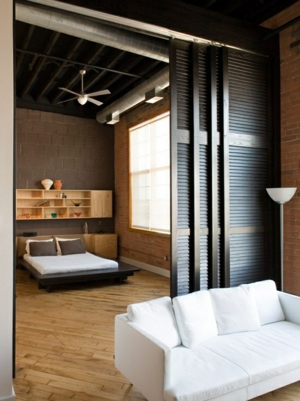 Sliding doors as room dividers - more privacy in the small ...