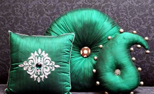 Trends in The Interior emerald green is the trend color Trends in The Interior emerald green is the trend color