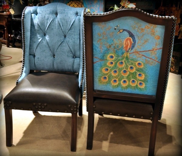 Peacock feathers decoration in the living room - Trends 2014 Peacock feathers decoration in the living room - Trends 2014