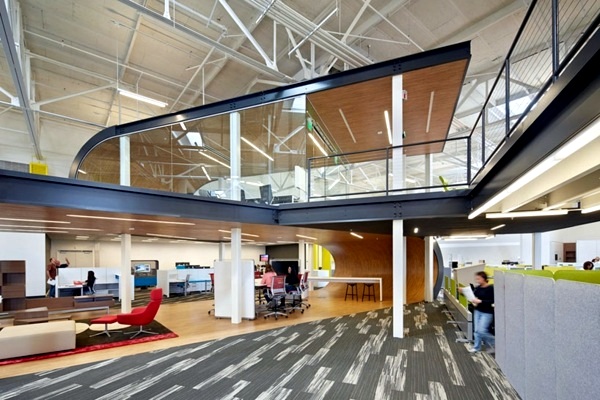 observe silence inside the office