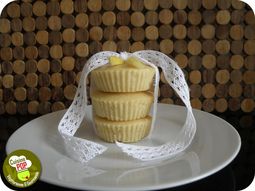 Melted lemon and almonds