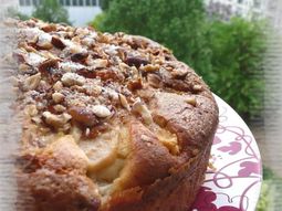 Pear and hazelnut cake