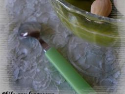 Pistachio cream and white chocolate