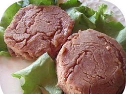 Red bean cake with mustard