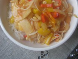 Wok vegetables with sweet and sour