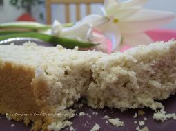 Yogurt cake gluten and milk