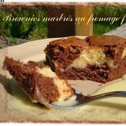 Brownie with cream cheese swirl