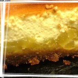 Cheesecakes with honey, gingerbread and caramelized apples