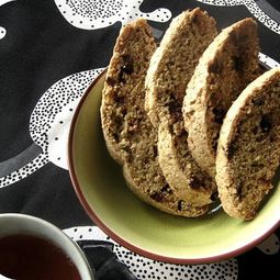 Complete biscotti with chocolate chips
