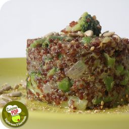 Creamy red quinoa timbale with green vegetables