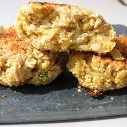 Crunchy Oatmeal Cookies