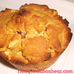 Crunchy peanut butter and chocolate praline