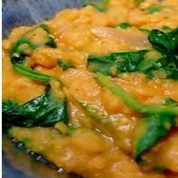 Curried lentils and baby spinach
