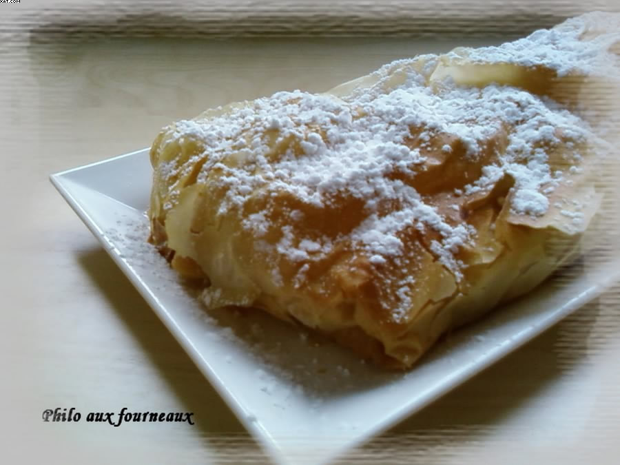 Apple strudel