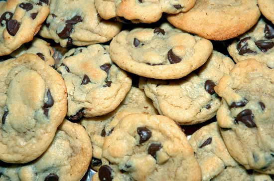 Cookies with chocolate nuggets