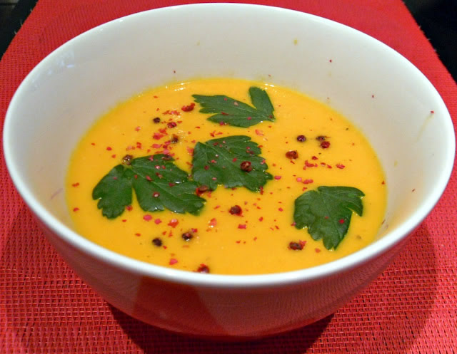 Cream of carrot with coconut milk