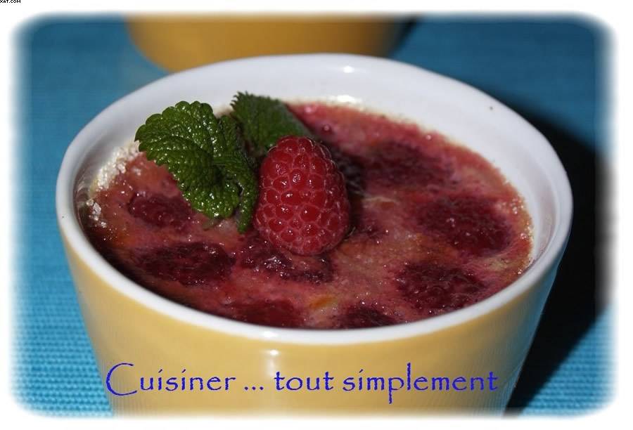 Cream with raspberries