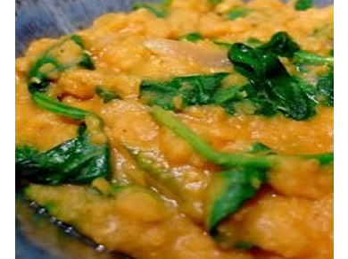 Curried lentils and baby spinach
