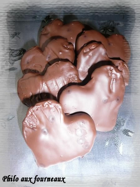 Little Hearts biscuits all chocolate