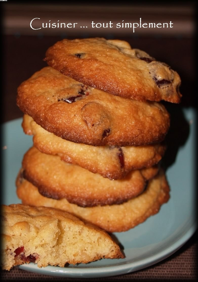 Macadamia Nut Cookies, Cranberries & Ginger