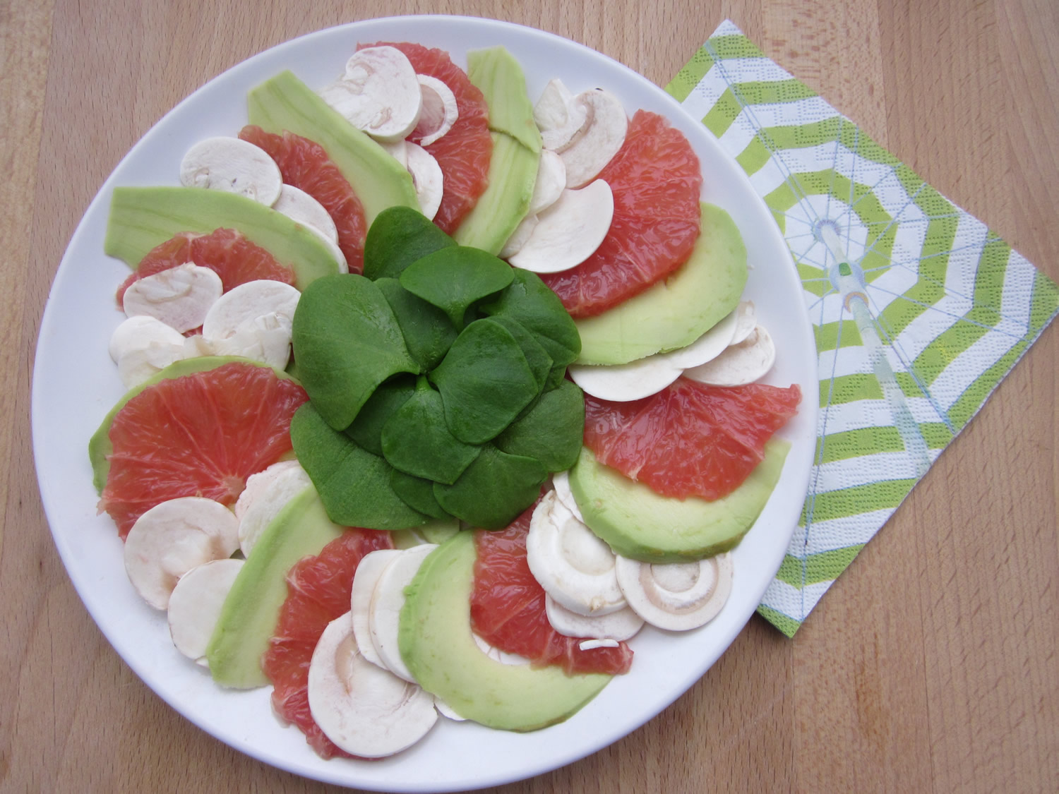 Mushroom Carpaccio, grapefruit, avocado and purslane