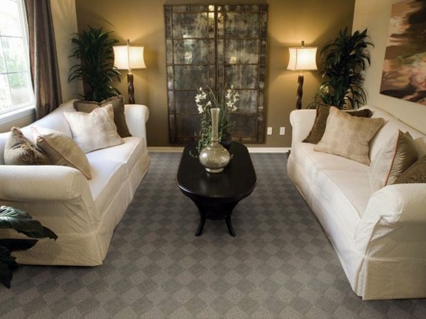 12 ideas on how to integrate a carpet in the living room