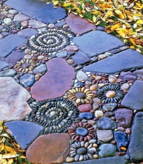 13 beautiful designs for your mosaic in the garden