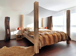 50 cool ideas for canopy beds made of wood in the bedroom