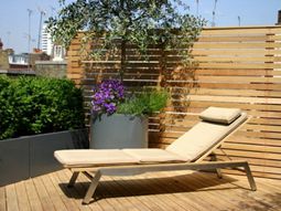 Balcony view protection – practical ideas for the summer