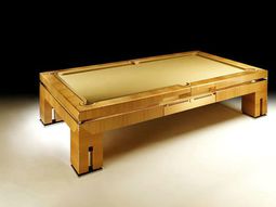 Chic pool table – great entertainment with Bolero by Tresserra