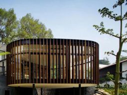 Contemporary house in Singapore – Screen House by the architect K2LD