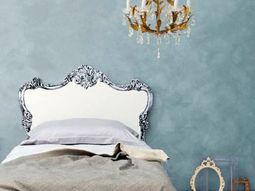 Creative decorating ideas in the bedroom – chic headboard do it yourself