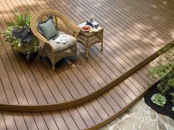 Deck embarrassed – cool idea for your outdoor area
