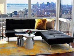 Decorating ideas for modern side tables made of wood and metal