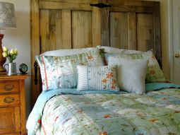 DIY Headboard – how to make your own rustic headboard from old doors myself