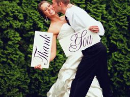 Funny Wedding Photos Ideas